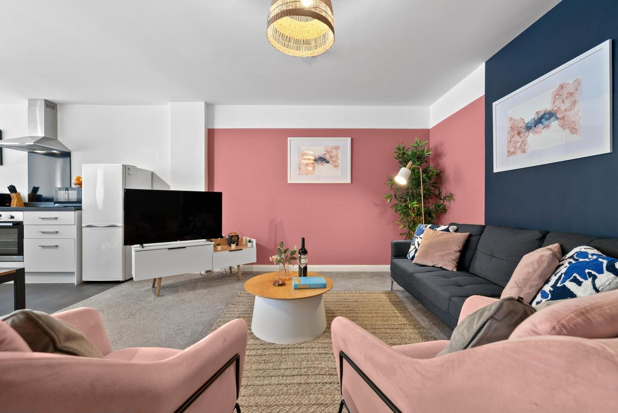 Glevum Lodge - 2 Bedroom Town Centre Apartment Cirencester Exterior foto